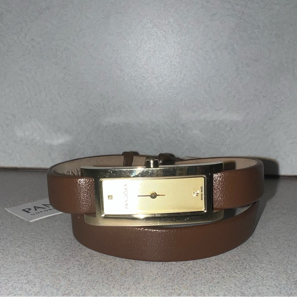 Pandora Double Oblong 812019LG Watch Black Crown Diamond Leather Strap Running